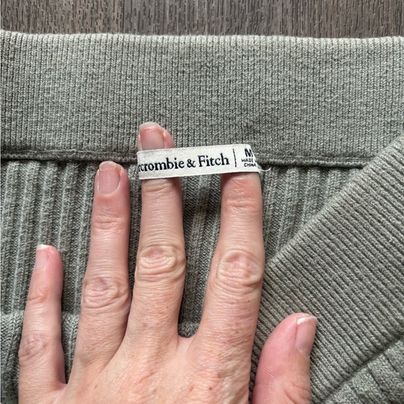 Abercrombie & Fitch Ribbed Mini Skirt in Gray - Picture 2 of 5